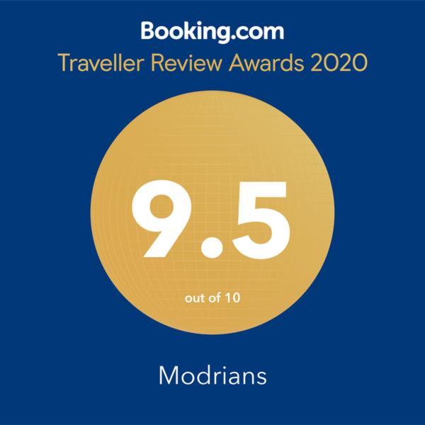 Modrians Bed and Breakfast Runaway Bay Εξωτερικό φωτογραφία